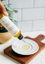 Load image into Gallery viewer, Hydrating Hair Oil Treatment